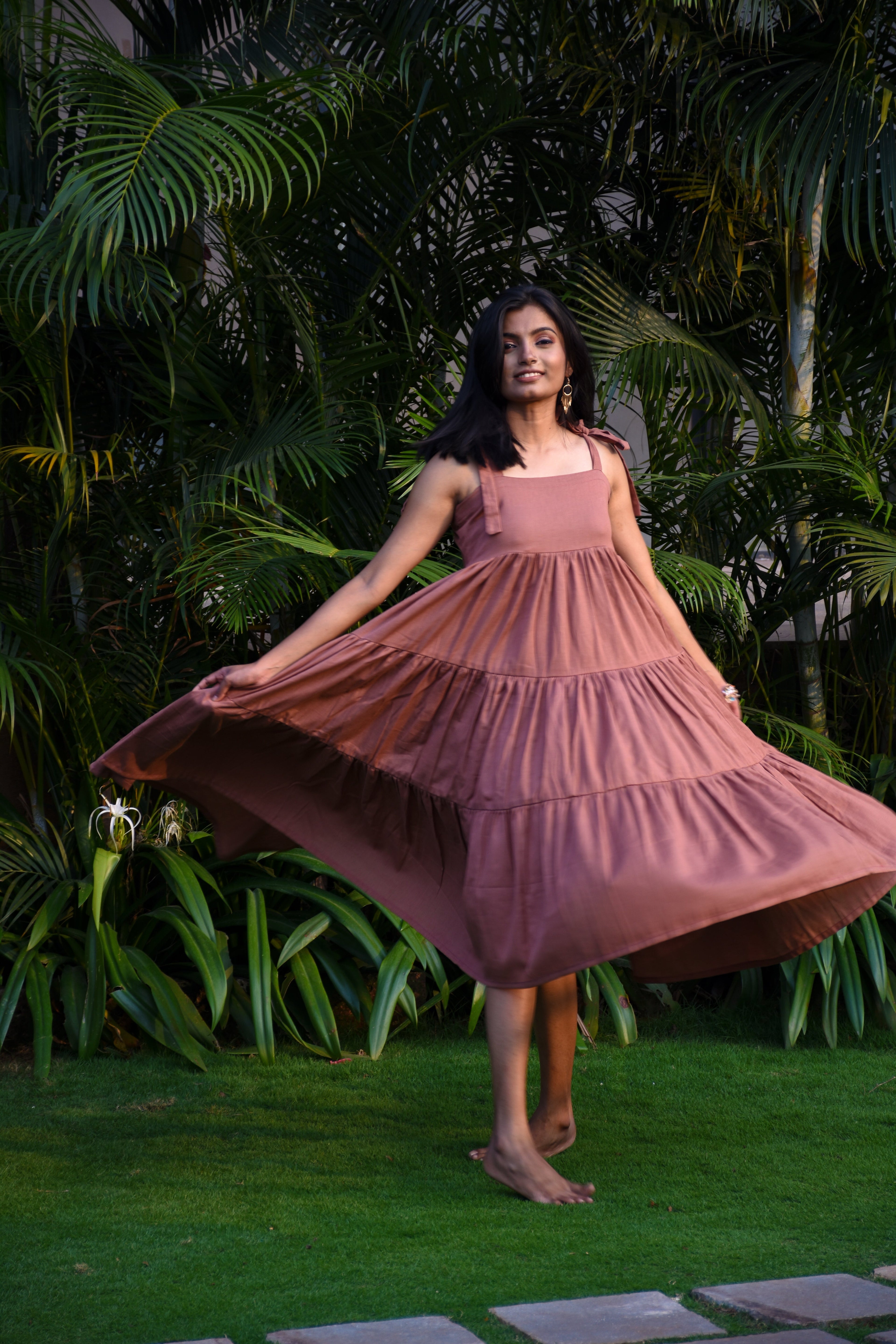 A Sip of Earthy Elegance: Mocha Mousse from our Resort'22 collection - Naal