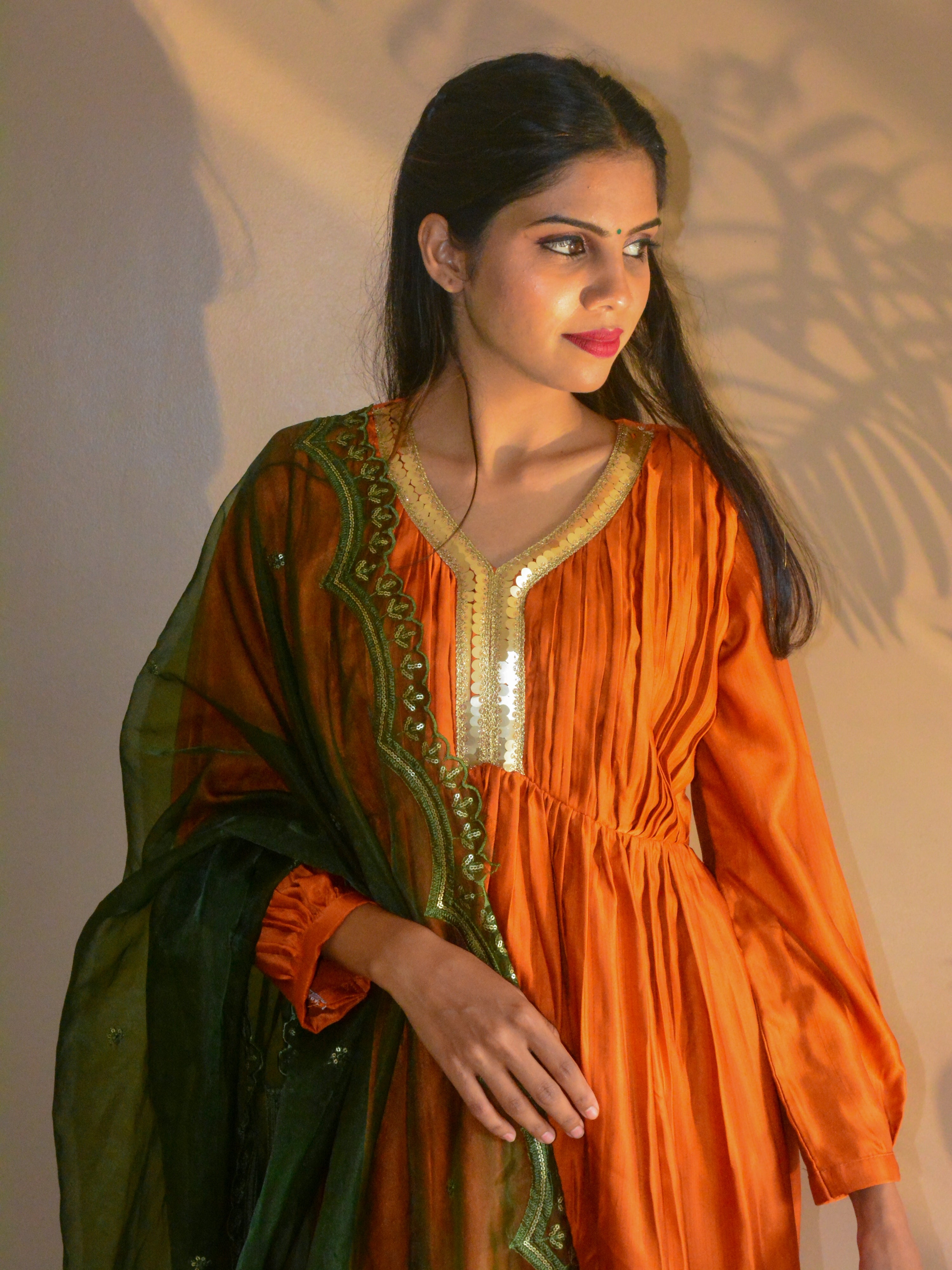 Ethnic-wear Naal